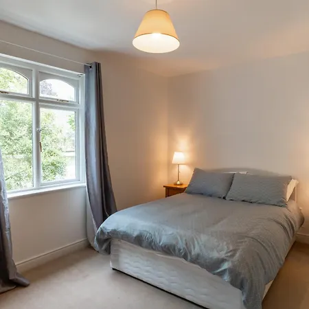 Retreat In Tulfarris County Wicklow - Ireland * Blessington