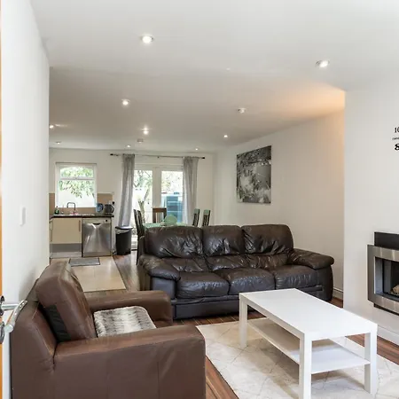 Retreat In Tulfarris County Wicklow - Ireland *